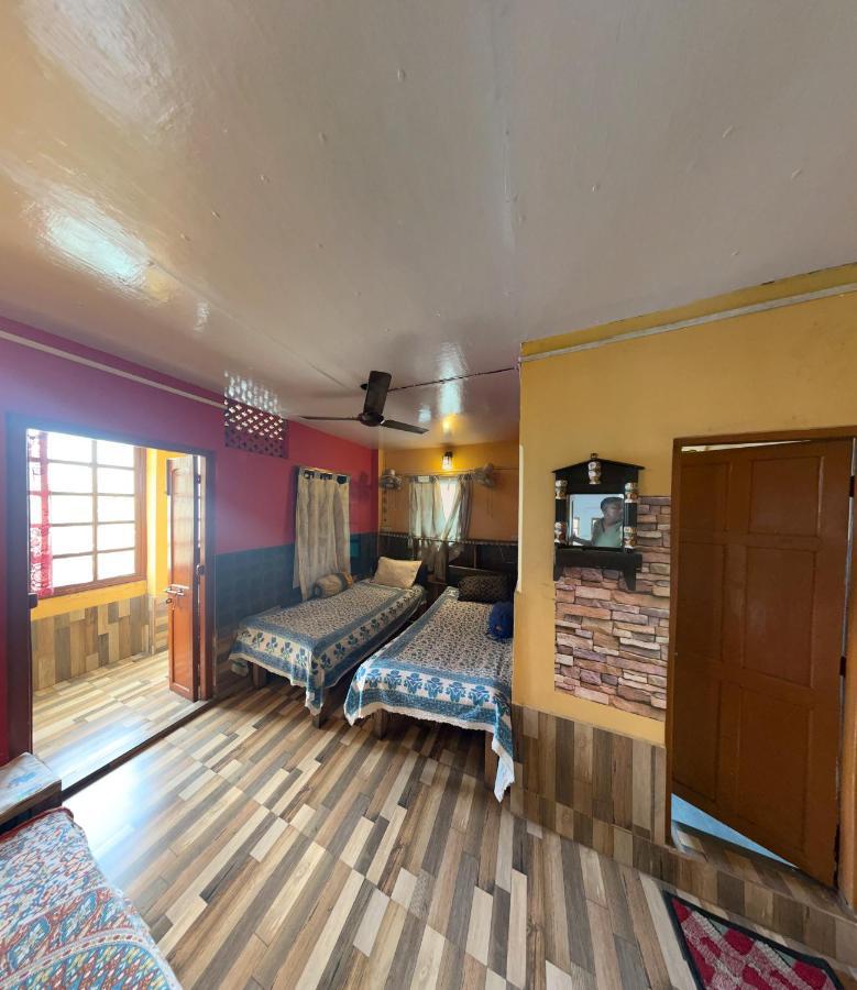 Calcutta Backpackers Homestay -Only For Backpackers & Travellers Calcutá Exterior foto