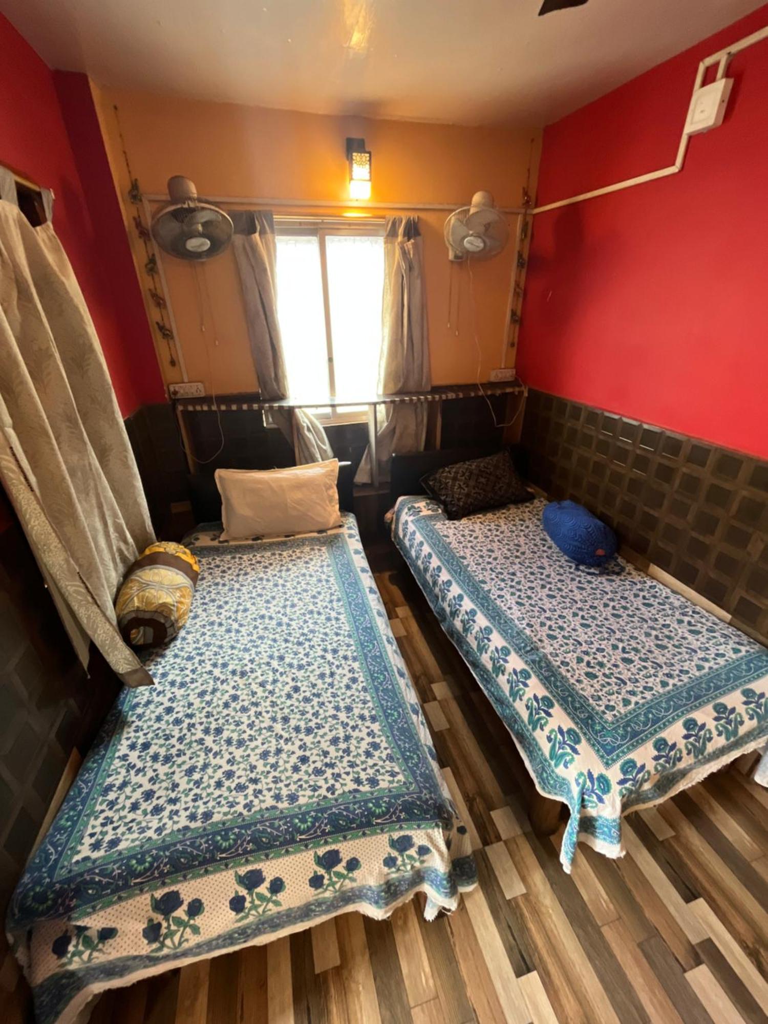 Calcutta Backpackers Homestay -Only For Backpackers & Travellers Calcutá Exterior foto