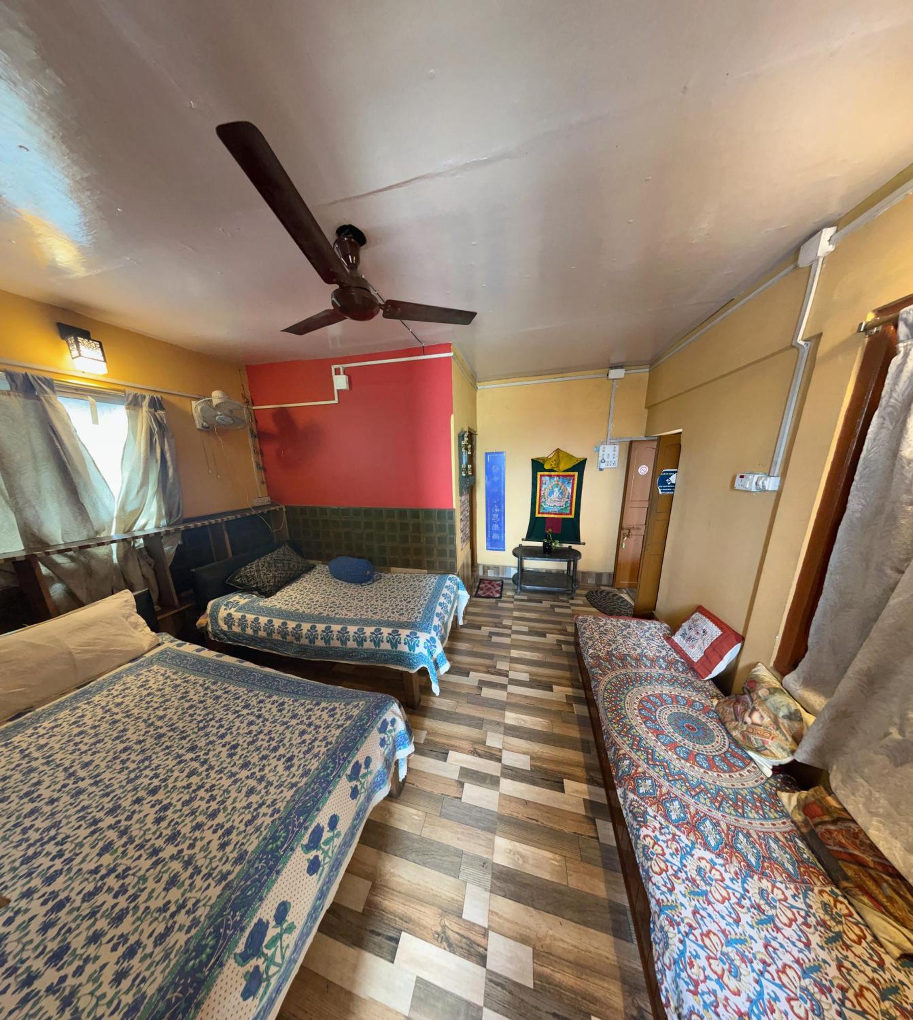Calcutta Backpackers Homestay -Only For Backpackers & Travellers Calcutá Exterior foto